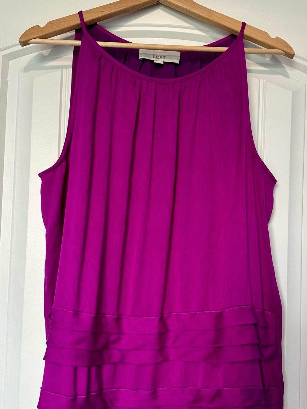 LOFT Magenta Pleated-Hem Sleeveless Tank